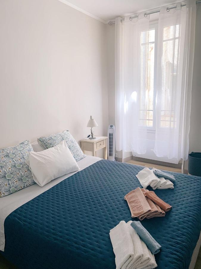 Au Coeur Du Vieil Antibes Lägenhet Exteriör bild